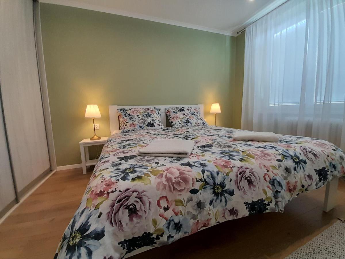 Beautiful Apartment In The City Center Spišská Nová Ves Exteriör bild